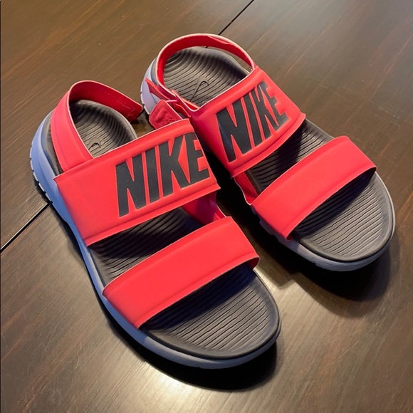 Nike Shoes - Nike tanjun women’s sandals